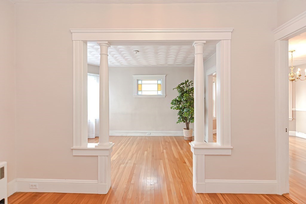 335-337 Trapelo Road Belmont, MA 02478 - Photo 6 of 39 Gallery Image 6