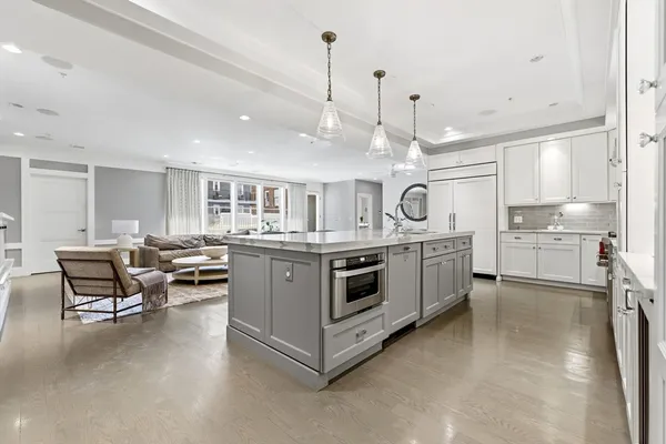$1,899,000 | 621 East 1st Street, Unit A5, Boston, MA 02127