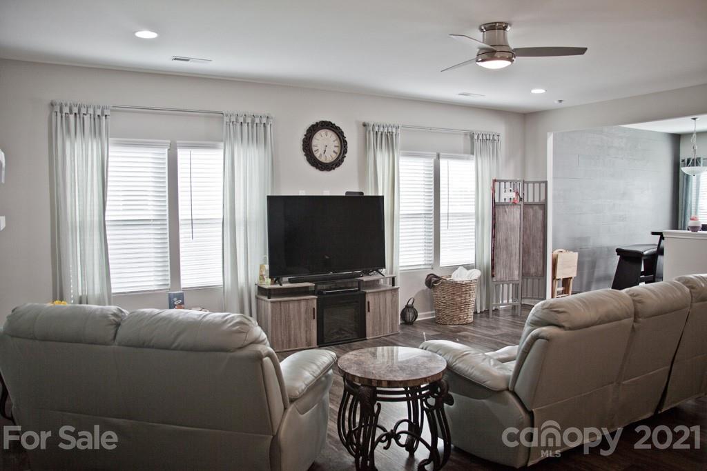 745 Gants Road York, SC 29745 - Photo 8 of 23 Gallery Image 8