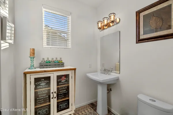 $608,999 | 3262 Woodford Street, Post Falls, ID 83854