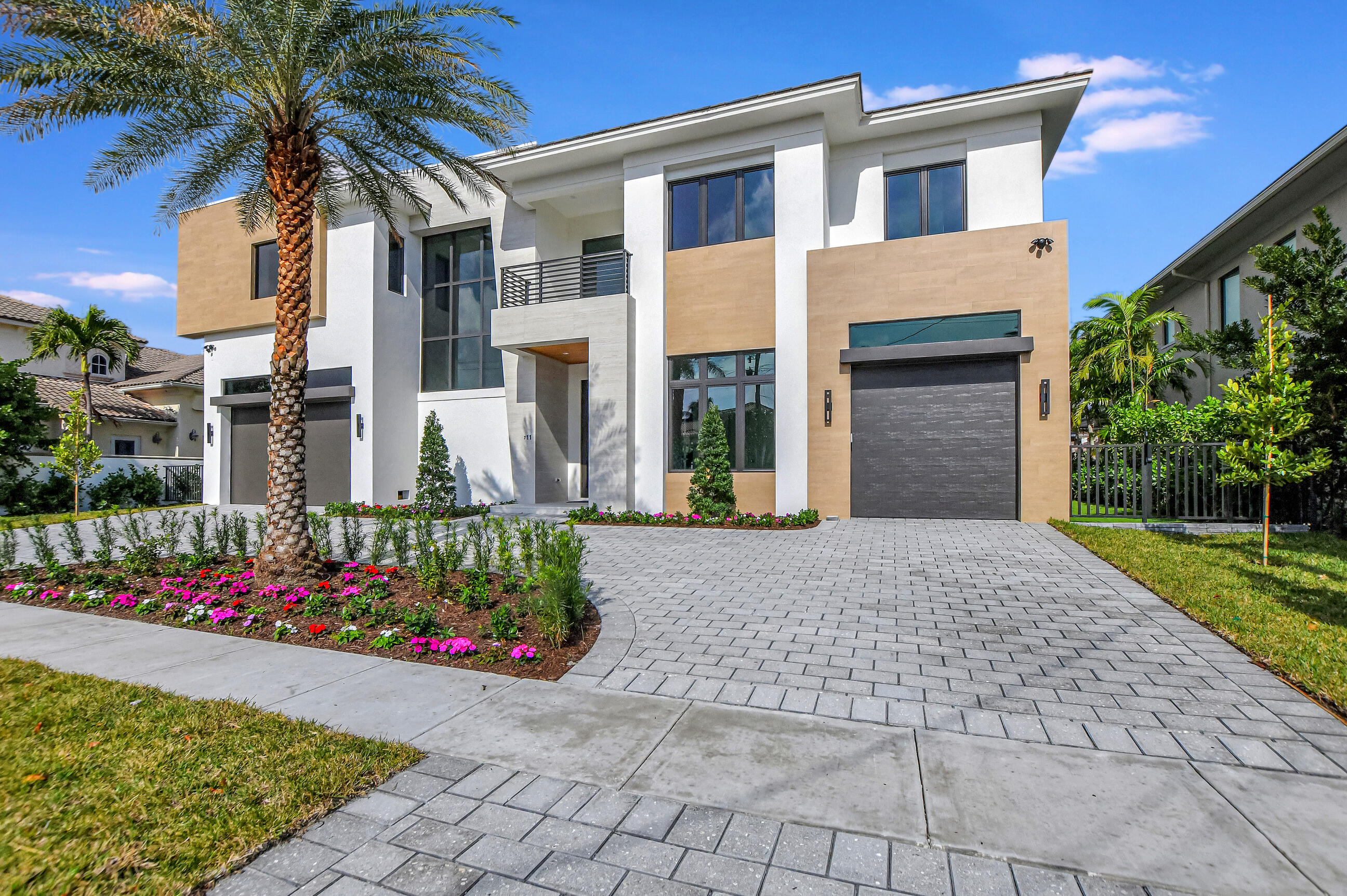 711 Northeast 32nd Street Boca Raton, FL 33431 - Photo 2 of 84 17_dsc_2566