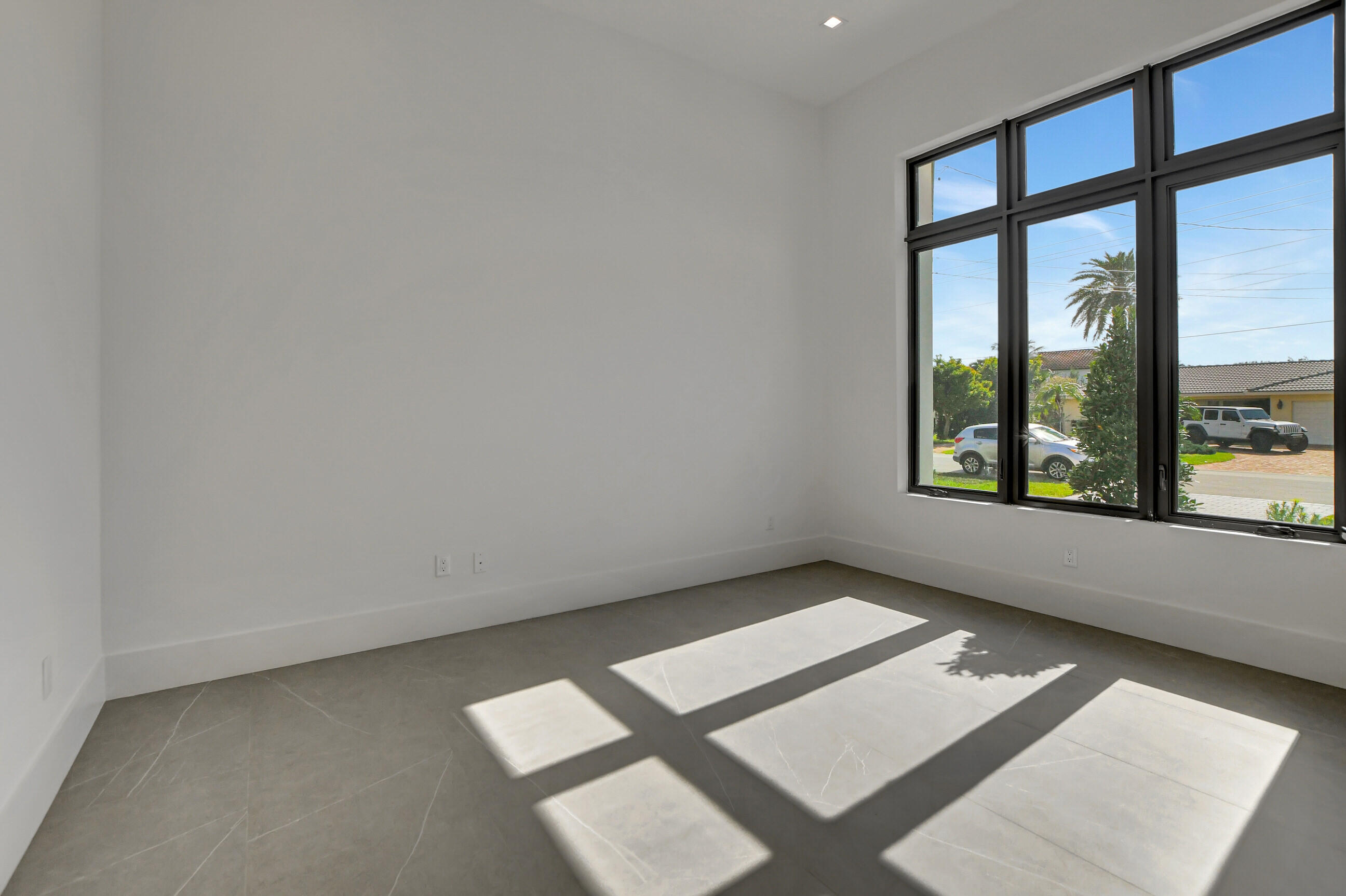 711 Northeast 32nd Street Boca Raton, FL 33431 - Photo 35 of 84 41_dsc_2696