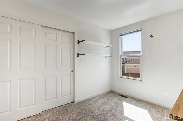 $363,900 | 120 Tiber Way, St. Charles, MO 63301