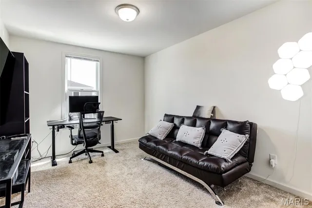 $363,900 | 120 Tiber Way, St. Charles, MO 63301