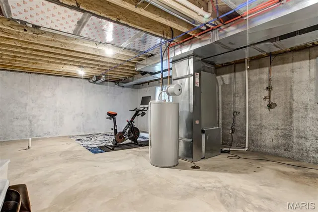 $363,900 | 120 Tiber Way, St. Charles, MO 63301