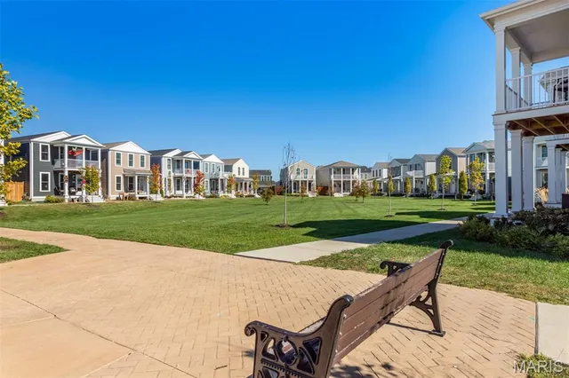 $363,900 | 120 Tiber Way, St. Charles, MO 63301
