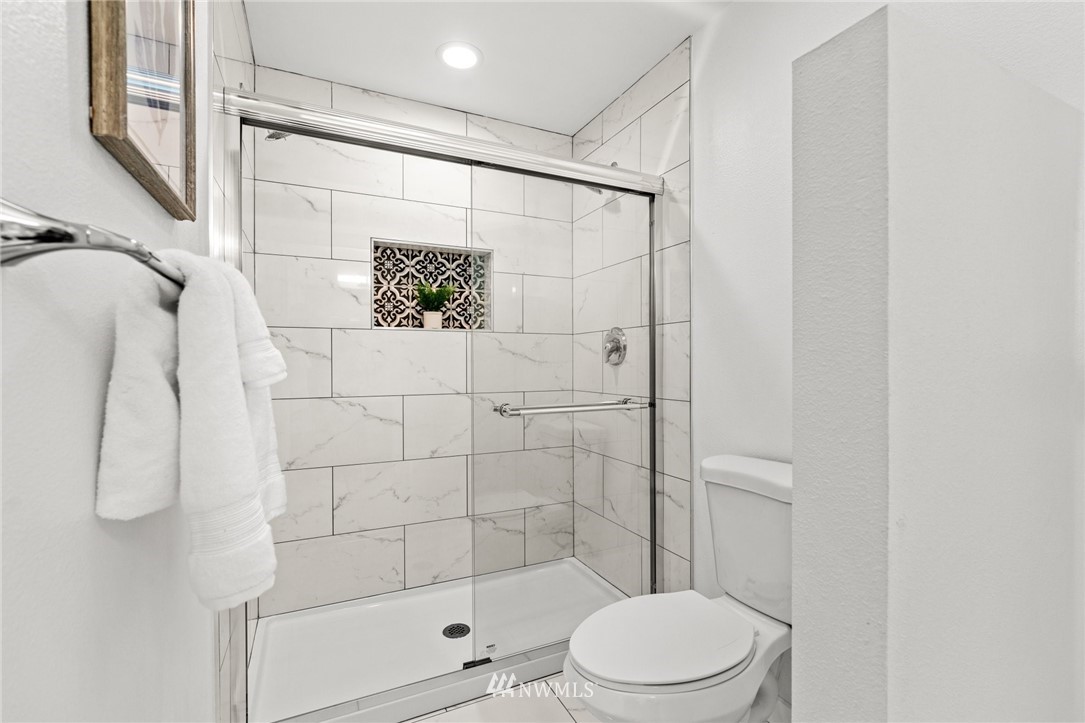 2106 Burnett Place South Renton, WA 98055 - Photo 23 of 31 Gallery Image 23