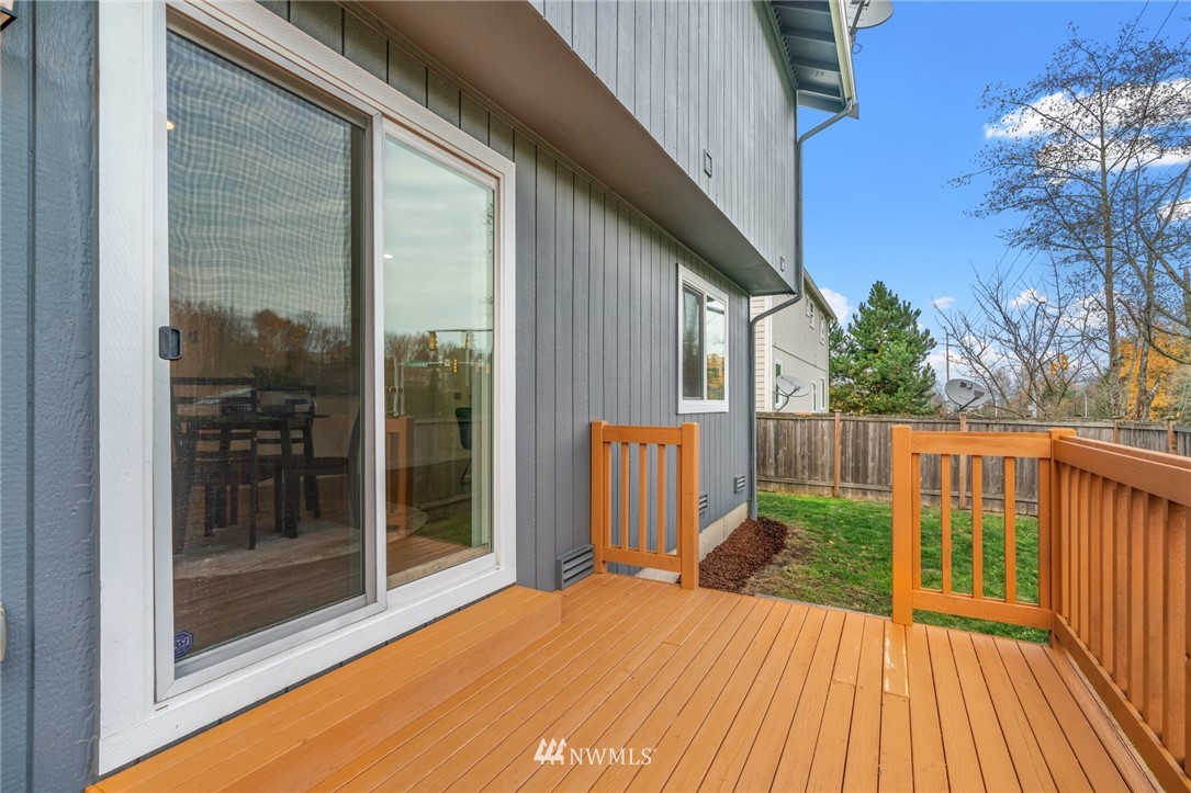 2106 Burnett Place South Renton, WA 98055 - Photo 30 of 31 Gallery Image 30