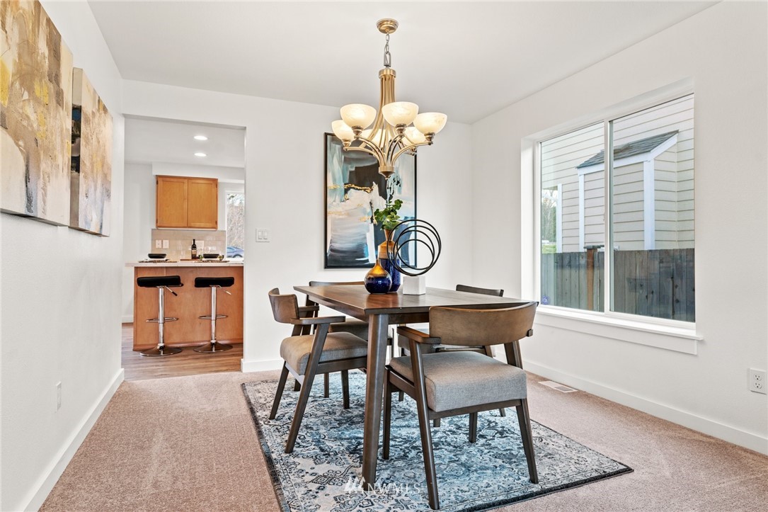 2106 Burnett Place South Renton, WA 98055 - Photo 6 of 31 Gallery Image 6