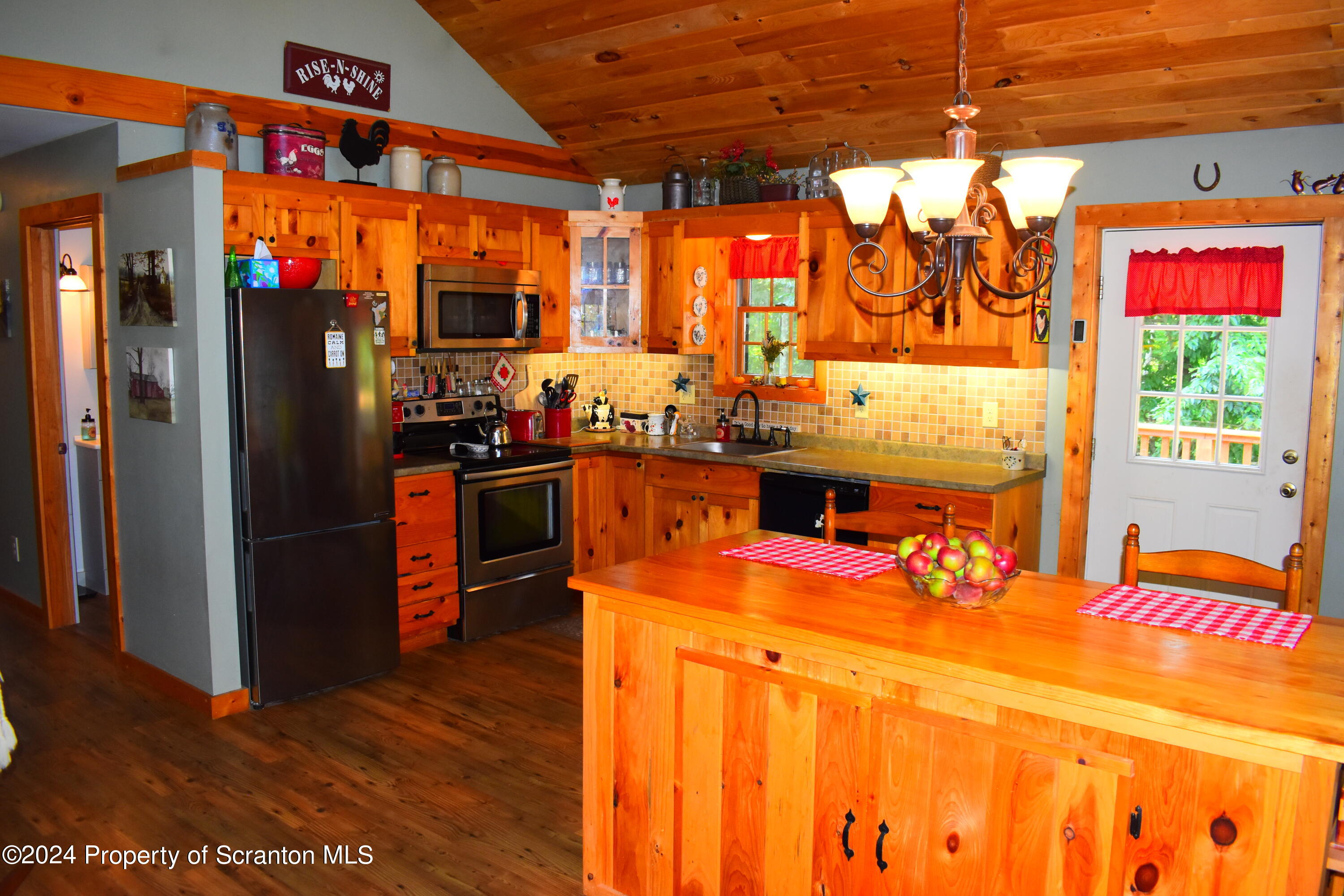 1218 Sutton Road New Milford, PA 18834 - Photo 6 of 51 Gallery Image 6