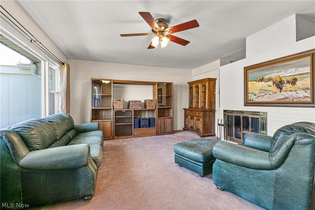 4112 Dartford Road South Euclid, OH 44121 - Photo 2 of 35