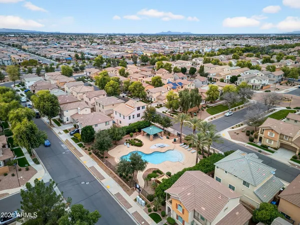 $600,000 | 4052 East Milky Way, Gilbert, AZ 85295