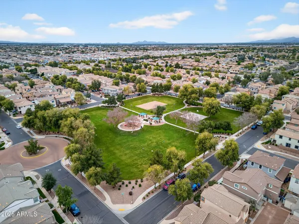 $600,000 | 4052 East Milky Way, Gilbert, AZ 85295