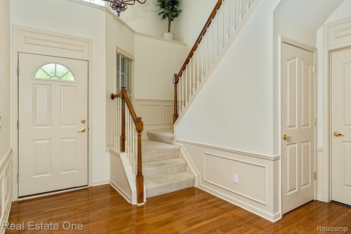 1892 Dunham Drive Rochester, MI 48306 - Photo 12 of 25 5b9de04c-3276-4bcc-a6c2-cfd4ff5a854e.jpg