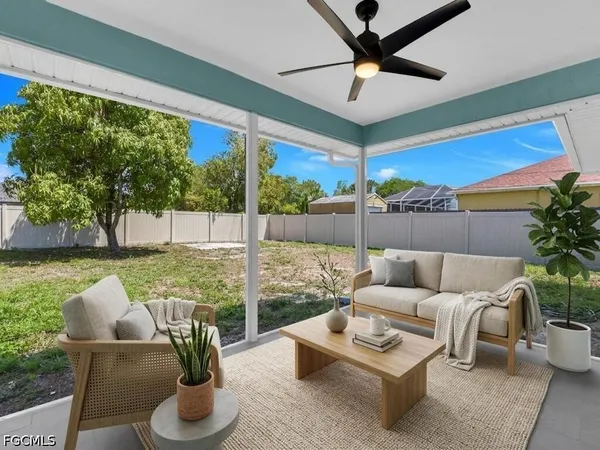 $2,300 | 2509 Academy Boulevard, Cape Coral, FL 33904