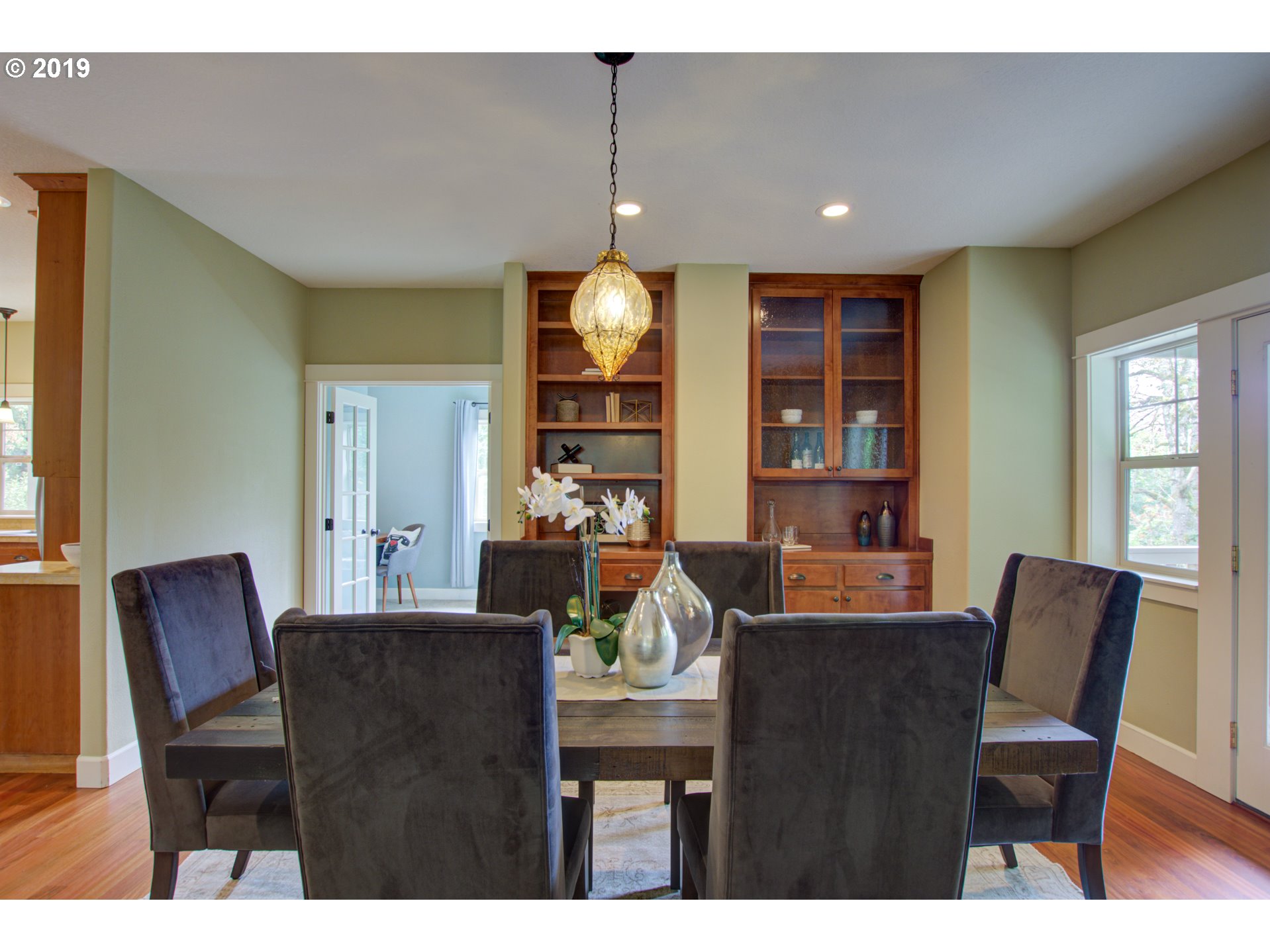 5930 Southwest Taylor Street Portland, OR 97221 - Photo 8 of 29 Gallery Image 8