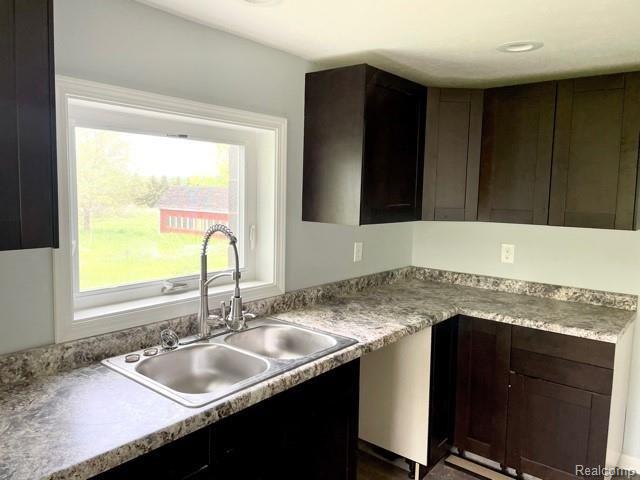20100 West Ridge Road Elsie, MI 48831 - Photo 5 of 24