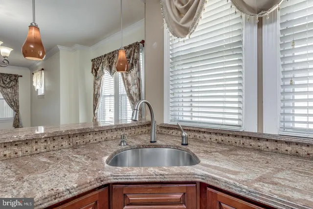 $2,750 | 1858 47th Street, Pennsauken, NJ 08110