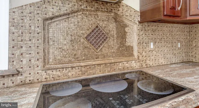 $2,750 | 1858 47th Street, Pennsauken, NJ 08110