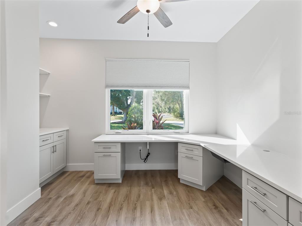 562 Dowling Circle Lady Lake, FL 32159 - Photo 24 of 62