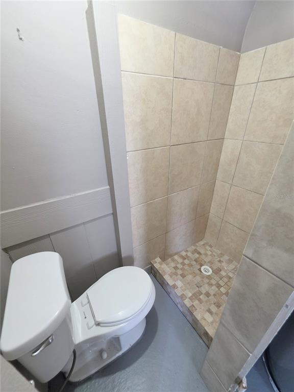 5440 Riddle Road Holiday, FL 34690 - Photo 16 of 31