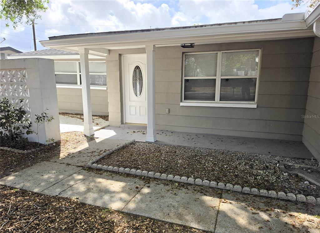 5440 Riddle Road Holiday, FL 34690 - Photo 2 of 31