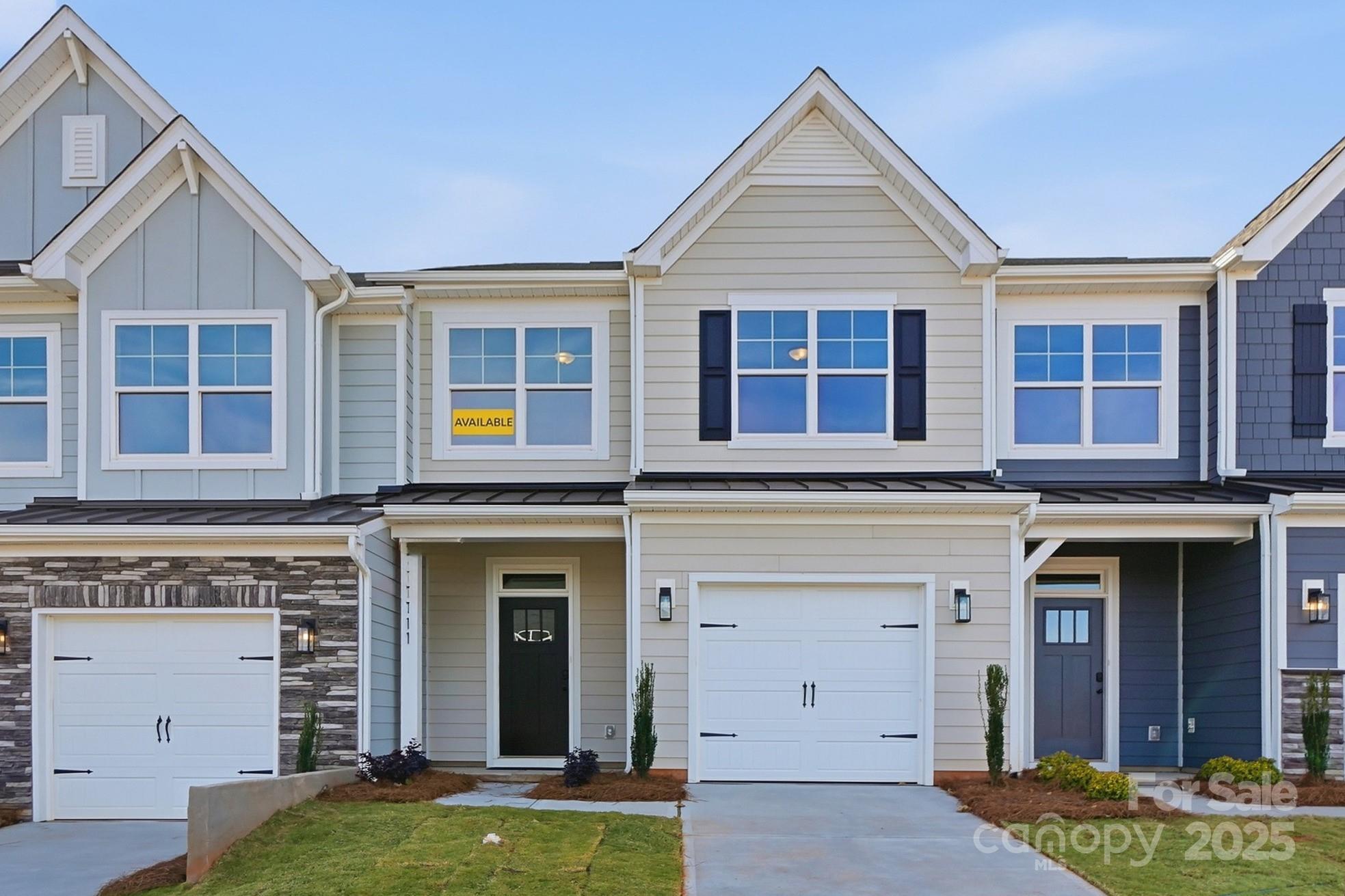 111 Viburnum Road Waxhaw, NC 28173 - Photo 2 of 39