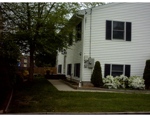15 Hutton Street Fall River, MA 02720 - Photo 2 of 4 Gallery Image 2