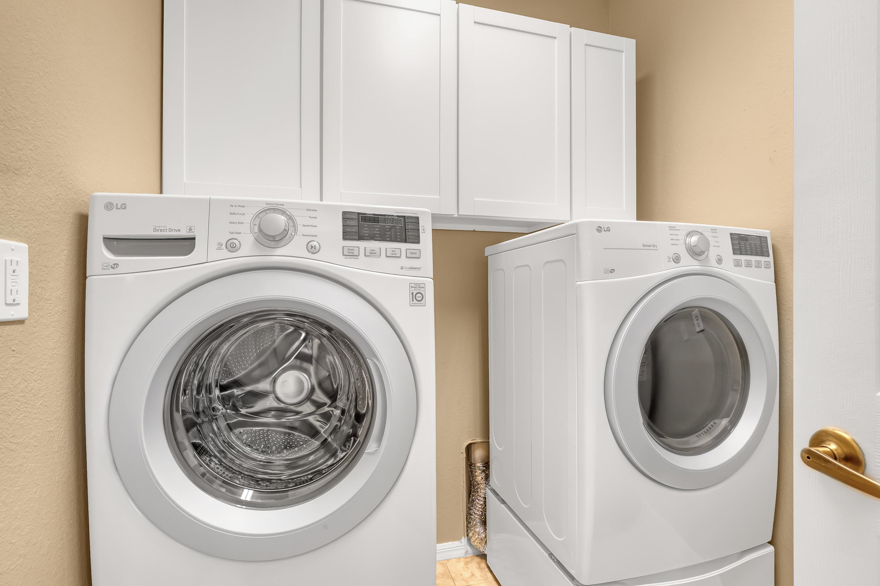 2136 Wingate Bend Wellington, FL 33414 - Photo 32 of 44 a utility room with dryer and washer