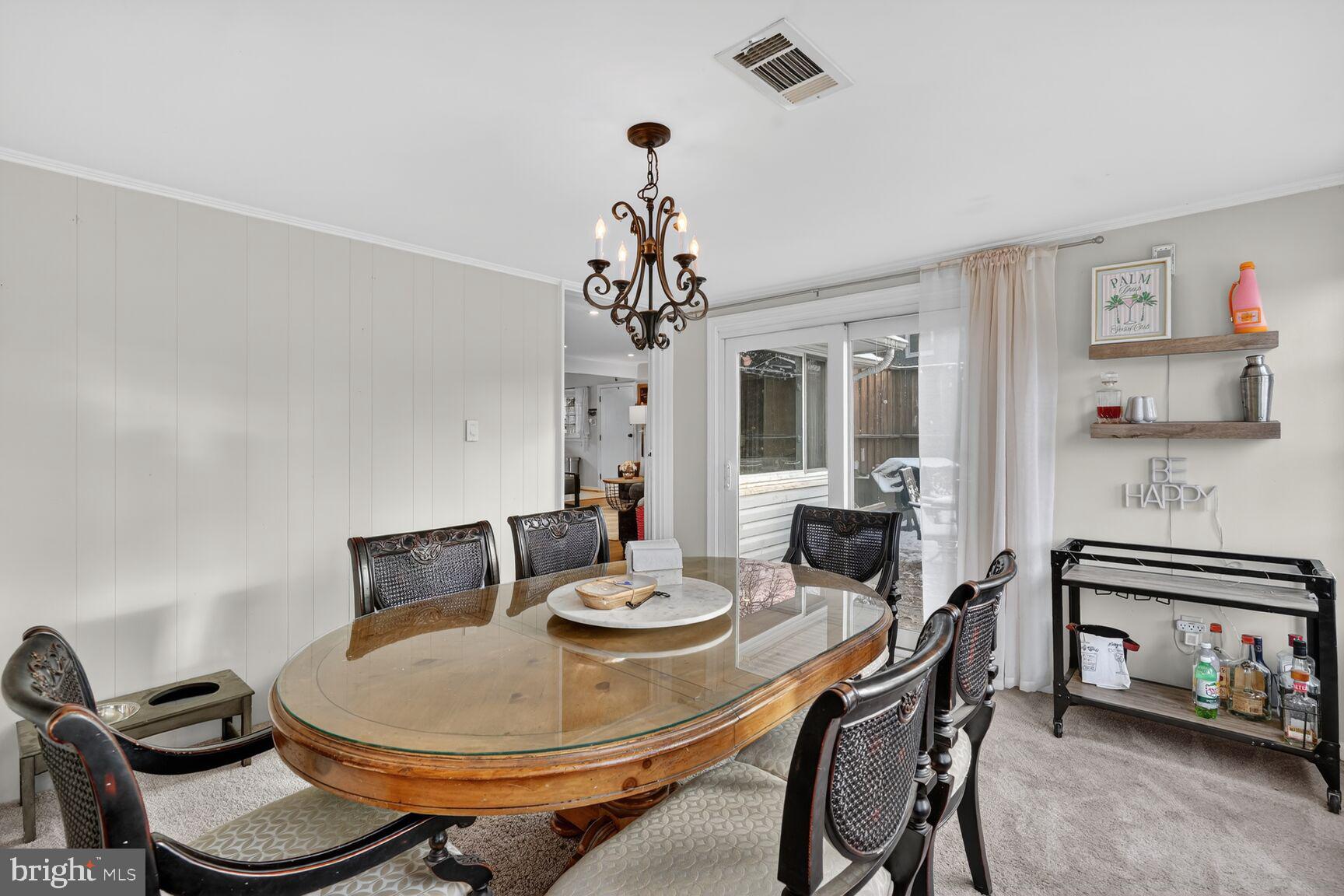 2802 Dawson Avenue Silver Spring, MD 20902 - Photo 8 of 30 Sunroom/Dining