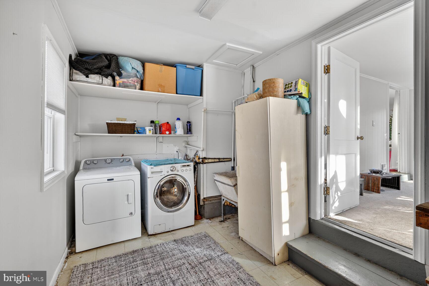 2802 Dawson Avenue Silver Spring, MD 20902 - Photo 10 of 30 Laundry/Storage