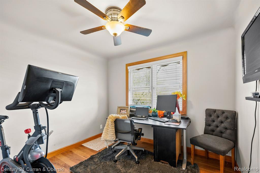 417 Chicago Drive Howell, MI 48843 - Photo 25 of 58 Gallery Image 25