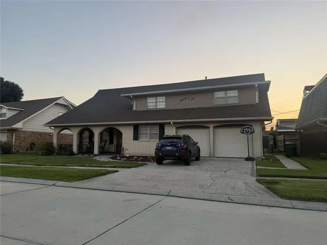 $525,000 | 4601 Burke Drive, Metairie, LA 70003