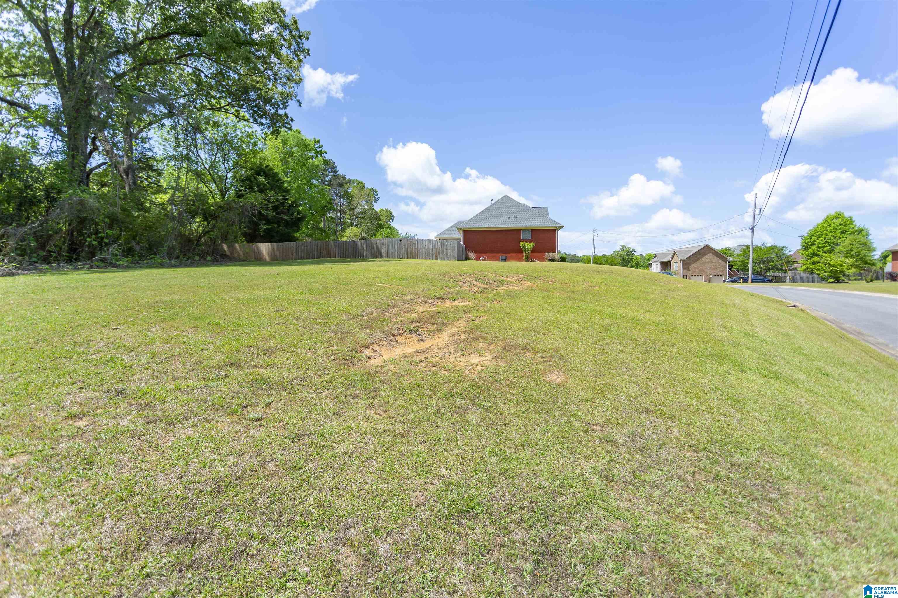 7504 Chase Way Bessemer, AL 35023 - Photo 5 of 46