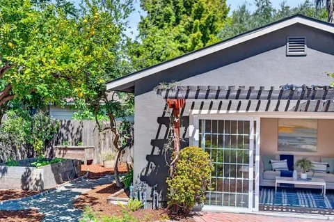 $998,888 | 148 North 12th Street, San Jose, CA 95112