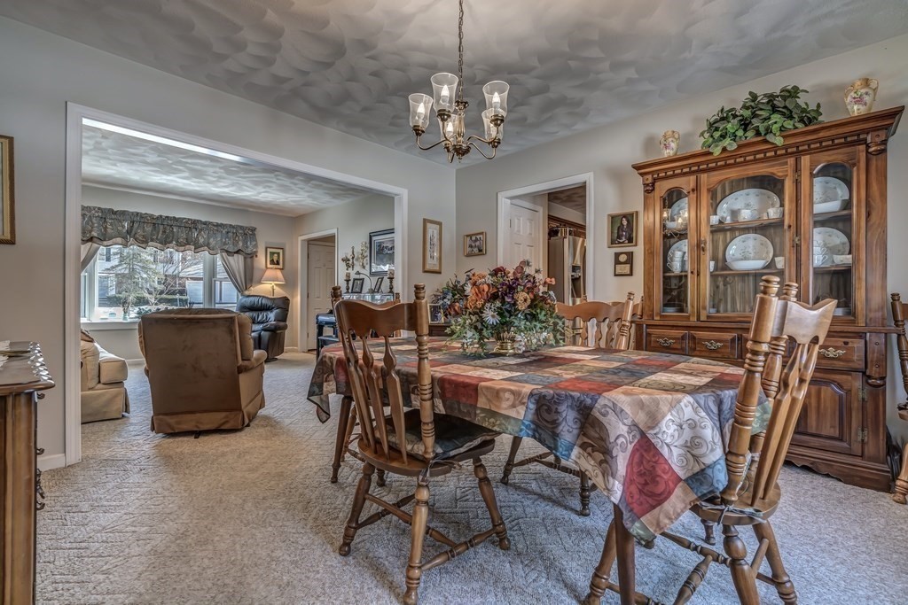 4 Cartwright Lane Billerica, MA 01821 - Photo 13 of 42