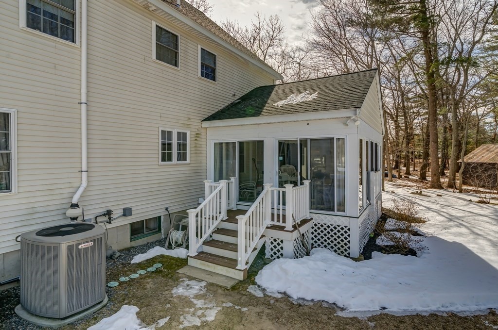 4 Cartwright Lane Billerica, MA 01821 - Photo 5 of 42