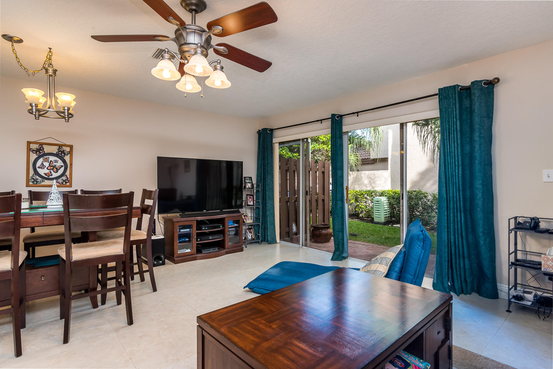 9384 Boca River Circle Boca Raton, FL 33434 - Photo 3 of 22 photo-10