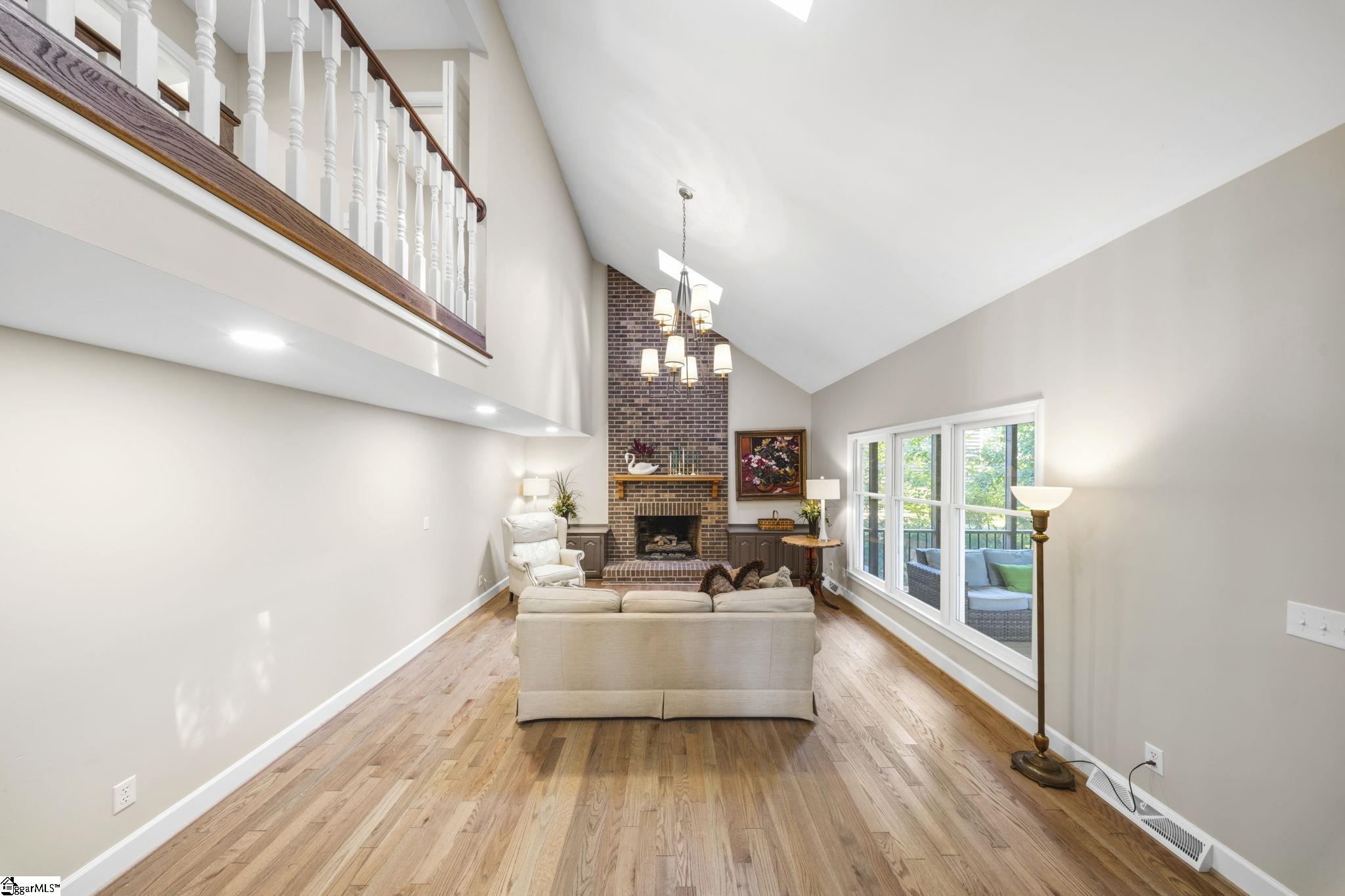 414 Phillips Lane Greer, SC 29650 - Photo 4 of 43