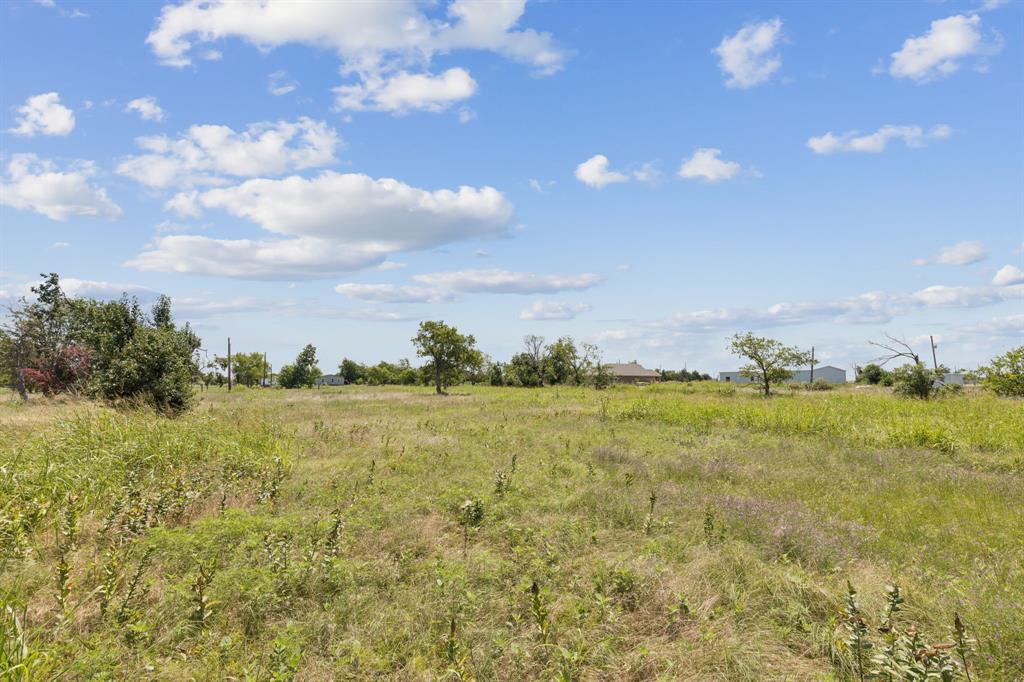 402 Sunflower Drive Valley View, TX 76272 - Photo 7 of 16 a view of a lake view