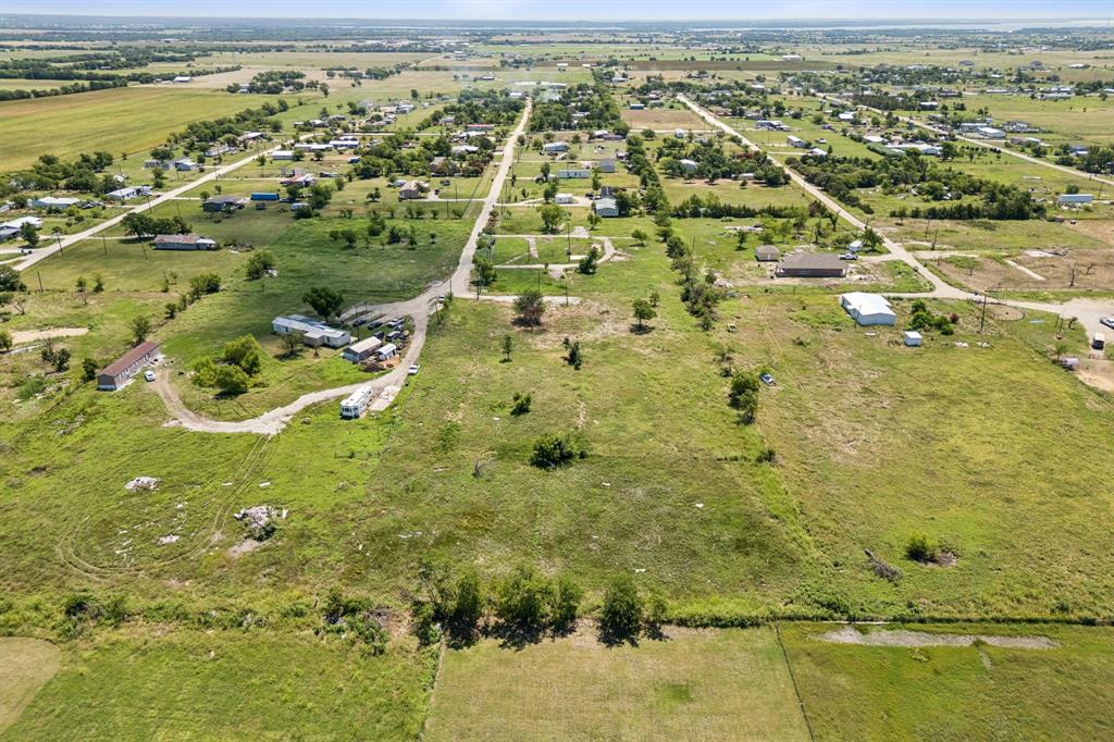 402 Sunflower Drive Valley View, TX 76272 - Photo 8 of 16 a view of residential houses with outdoor space