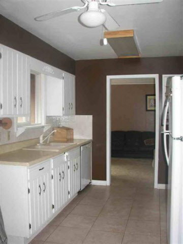 13686 Lakefield Road Hemlock, MI 48626 - Photo 5 of 6 20215037-4.JPG