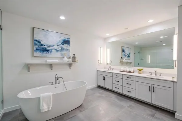 $1,125,000 | 920 North Osceola Avenue, Unit 703, Clearwater, FL 33755