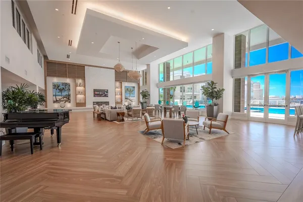 $1,125,000 | 920 North Osceola Avenue, Unit 703, Clearwater, FL 33755