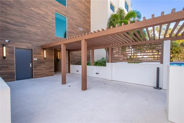 $1,125,000 | 920 North Osceola Avenue, Unit 703, Clearwater, FL 33755