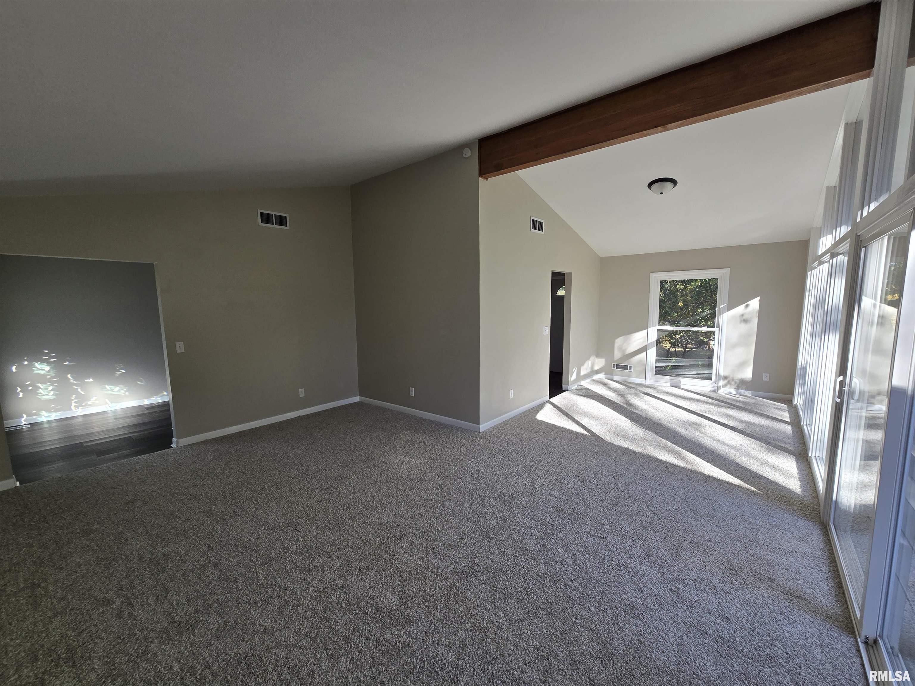 110 Crestview Drive Hamilton, IL 62341 - Photo 3 of 20