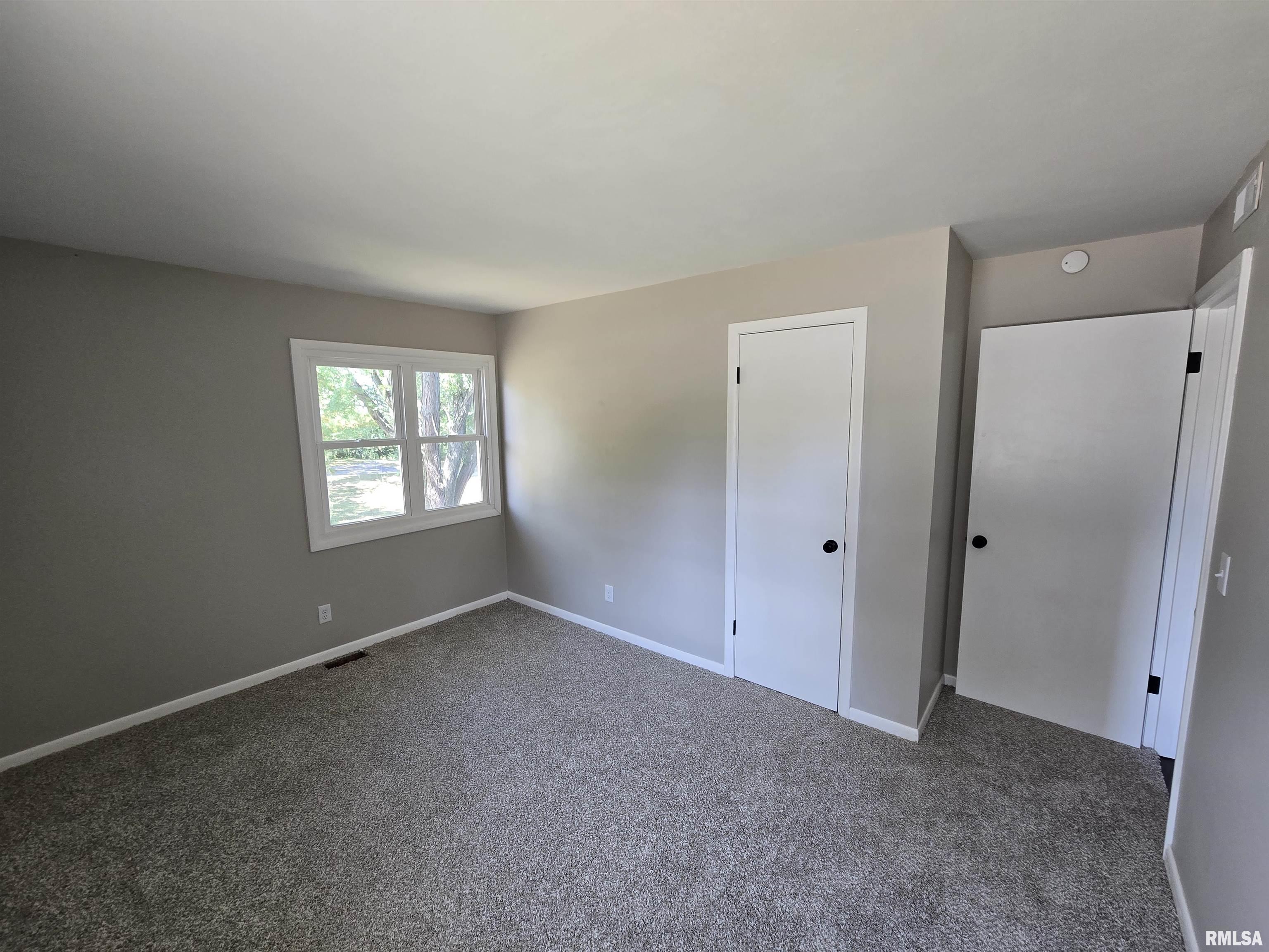 110 Crestview Drive Hamilton, IL 62341 - Photo 8 of 20