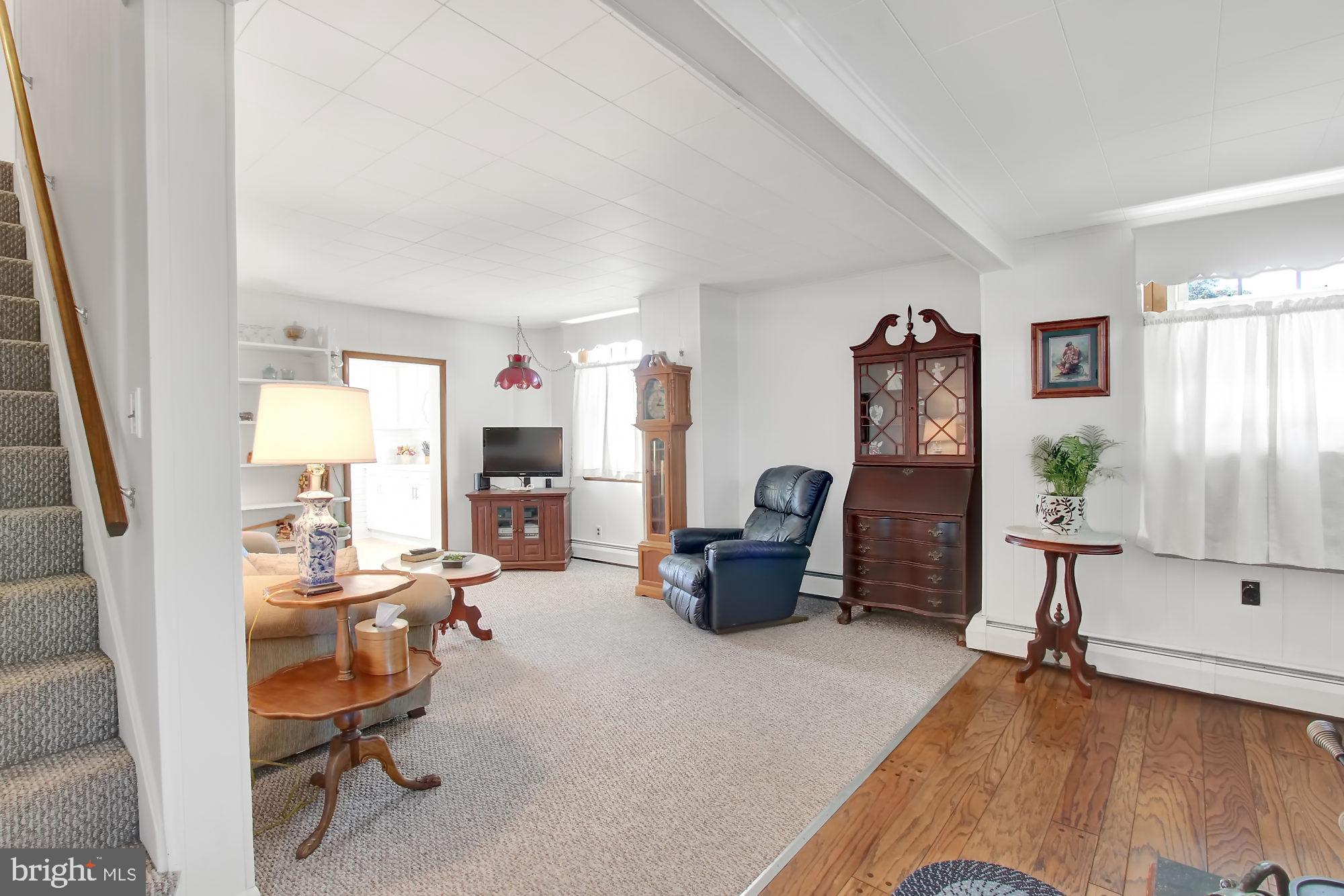 2703 Meredith Road White Hall, MD 21161 - Photo 3 of 25 Gallery Image 3
