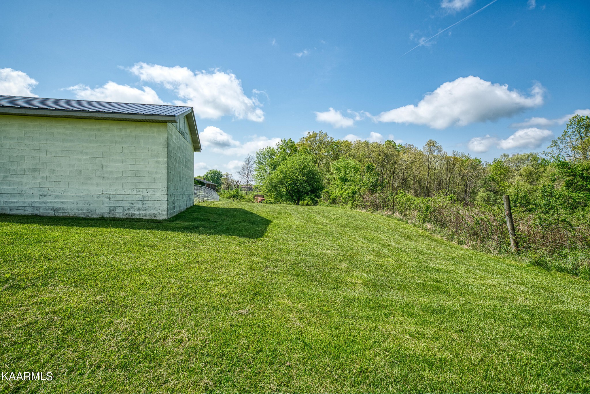 1843 Potato Farm Road Crossville, TN 38571 - Photo 30 of 34 Gallery Image 30