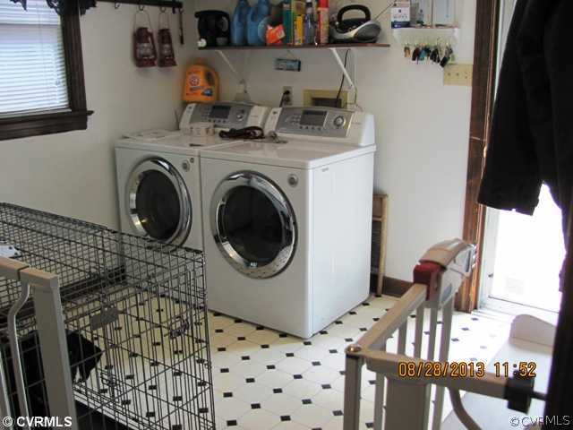 3425 Ludgate Road Chester, VA 23831 - Photo 11 of 16 a utility room with sink dryer and washer